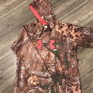 Under Armour Women’s XL Semi-Fitted Hoodie